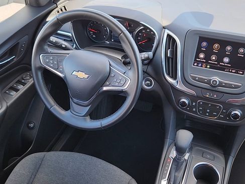 Used 2024 Chevrolet Equinox LT AWD/4WD image 5