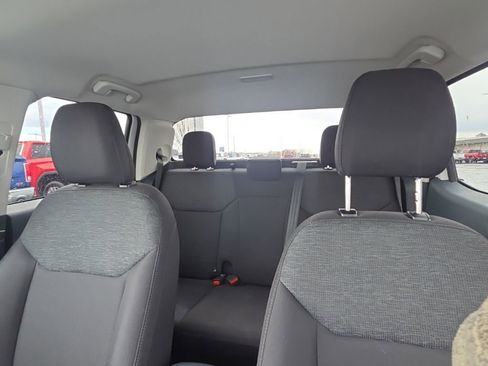 Used 2025 Ford Maverick XL w/ Equipment Group 102A image 16