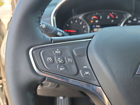 Used 2024 Chevrolet Equinox LT image 22