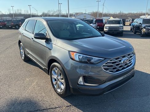Used 2024 Ford Edge Titanium image 7