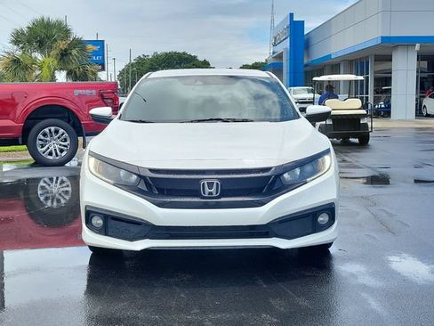 Used 2020 Honda Civic Sport image 2