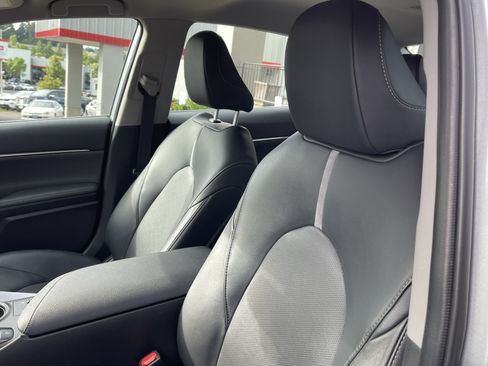 Certified 2024 Toyota Camry XSE FWD image 16