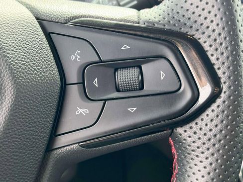 Used 2023 Chevrolet TrailBlazer RS w/ Sun and Liftgate Package image 22