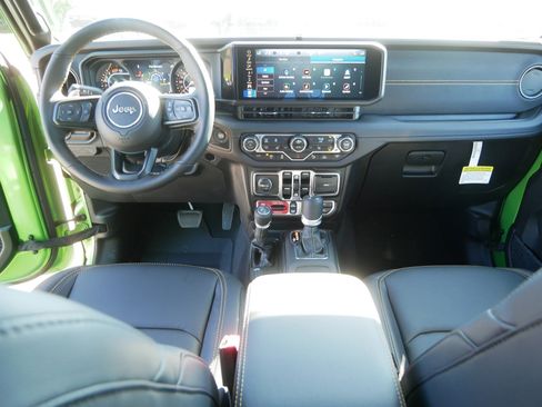 New 2025 Jeep Wrangler Unlimited Rubicon 392 image 8