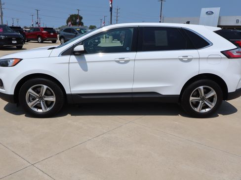 Used 2024 Ford Edge SEL w/ Convenience Package AWD/4WD image 8