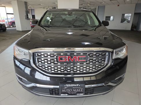 Used 2019 GMC Acadia Denali w/ Technology Package AWD/4WD image 2
