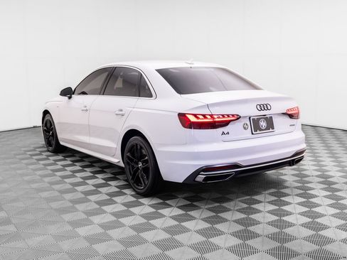 Used 2020 Audi A4 2.0T Premium w/ Convenience Package image 4
