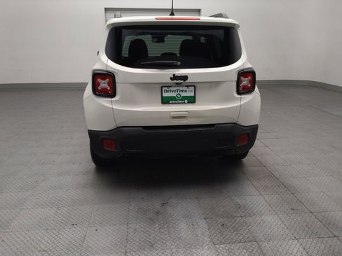Used 2020 Jeep Renegade Altitude FWD image 6