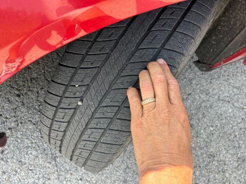 Used 2013 Dodge Grand Caravan American Value Package w/ UConnect Hands-Free Group image 12