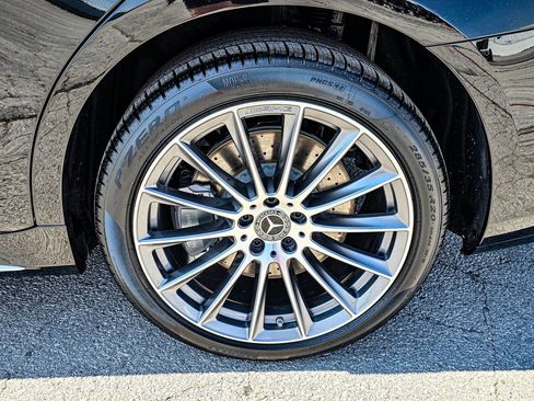 New 2026 Mercedes-Benz S 580 4MATIC Sedan image 9