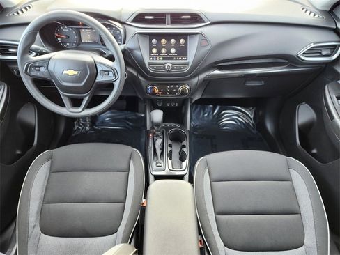 Used 2023 Chevrolet TrailBlazer LT image 10