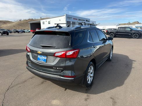 Used 2018 Chevrolet Equinox Premier image 5