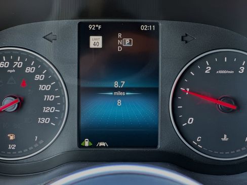 Used 2024 Mercedes-Benz Sprinter 2500 image 30