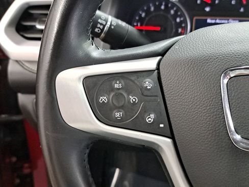 Used 2022 GMC Acadia SLT w/ Elevation Edition image 20