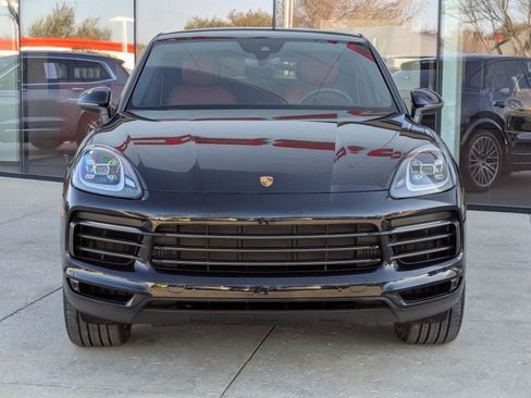 Certified 2023 Porsche Cayenne Coupe image 6