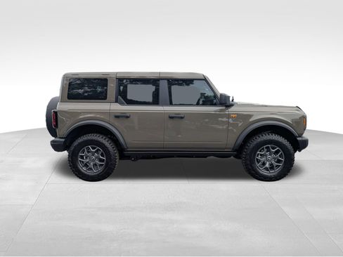 New 2025 Ford Bronco Badlands AWD/4WD image 4