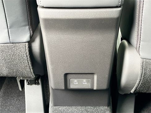 New 2026 Mitsubishi Eclipse Cross Black Edition image 31