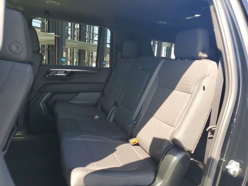 New 2026 Chevrolet Suburban LS image 13