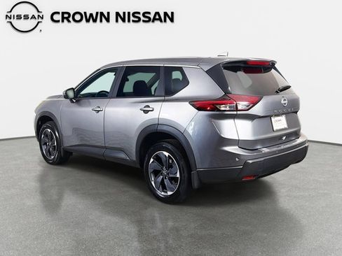 Certified 2026 Nissan Rogue SV w/ Cold Weather Package FWD image 8