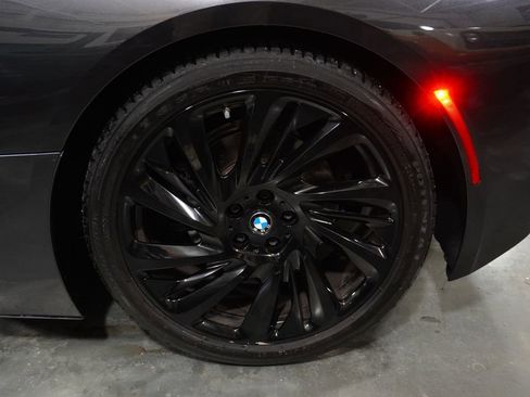 Used 2015 BMW i8 Base image 12