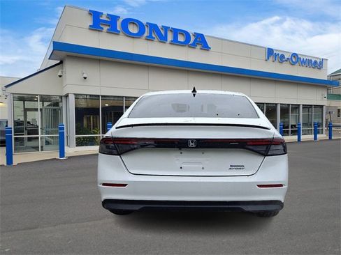 Used 2024 Honda Accord Sport image 5