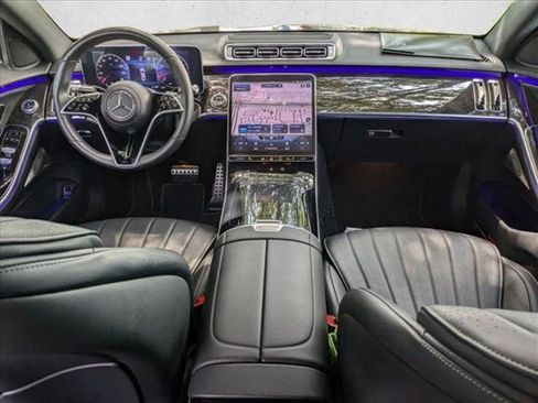 Certified 2023 Mercedes-Benz S 500 4MATIC w/ AMG Line image 17