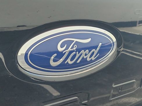 Used 2024 Ford F350 XLT w/ XLT Premium Package AWD/4WD image 13