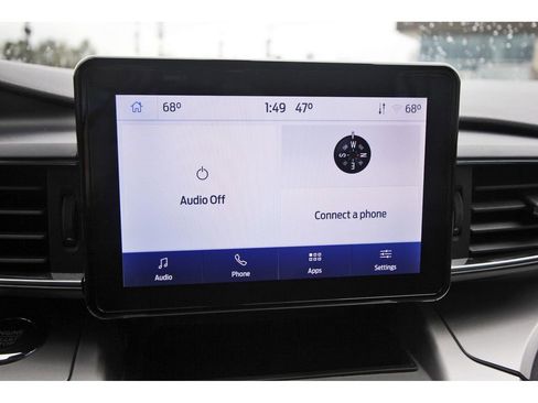 Used 2022 Ford Explorer XLT w/ Equipment Group 202A image 25