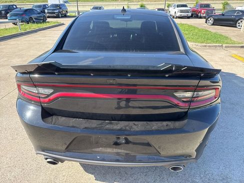 Used 2023 Dodge Charger R/T w/ Daytona Edition Group RWD image 9