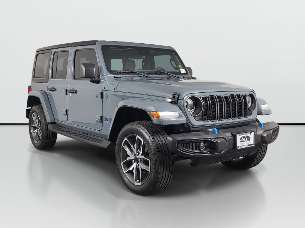 Used 2024 Jeep Wrangler Unlimited w/ Convenience Group AWD/4WD image 8