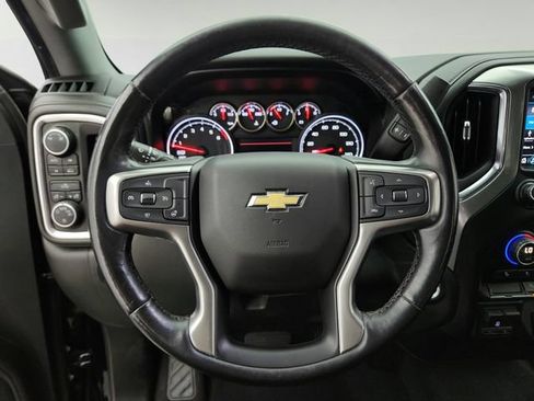 Used 2019 Chevrolet Silverado 1500 LT w/ All-Star Edition AWD/4WD image 12