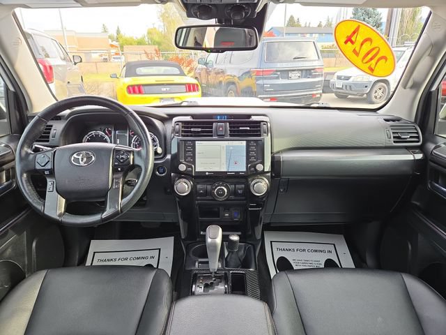 Used 2024 Toyota 4Runner TRD Off-Road Premium w/ Off Road Premium Plus Package AWD/4WD image 3