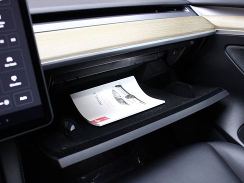 Used 2022 Tesla Model 3 Long Range image 28