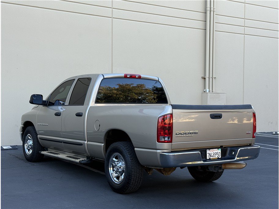 Used 2004 Dodge Ram 2500 Truck SLT w/ Trailer Tow Group RWD image 4