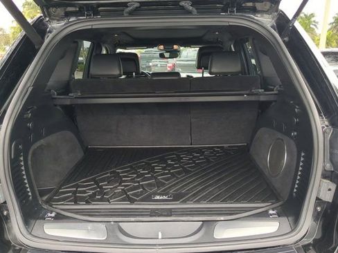 Used 2020 Jeep Grand Cherokee High Altitude image 12