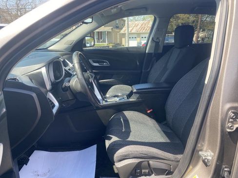 Used 2011 Chevrolet Equinox LT w/ Cargo Management Package AWD/4WD image 12