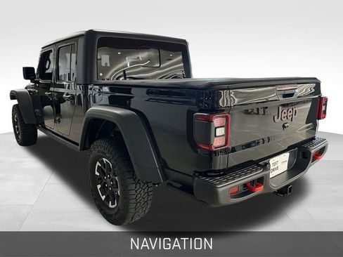 Certified 2025 Jeep Gladiator Rubicon w/ Dual Top Group image 5