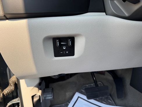 Used 2012 Chevrolet Silverado 2500 LT w/ Interior Plus Package image 24