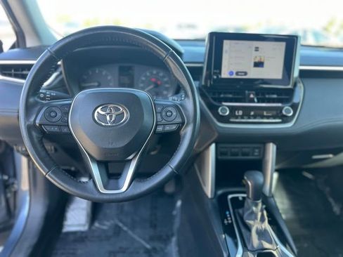 Certified 2023 Toyota Corolla Cross LE AWD/4WD image 12
