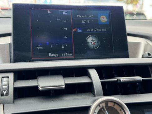 Used 2016 Lexus NX 300h AWD image 28