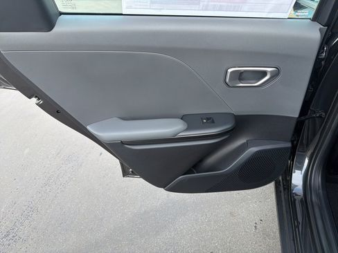 New 2025 Kia K4 LX image 20