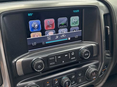 Used 2017 Chevrolet Silverado 1500 LTZ Z71 w/ LTZ Plus Package AWD/4WD image 10