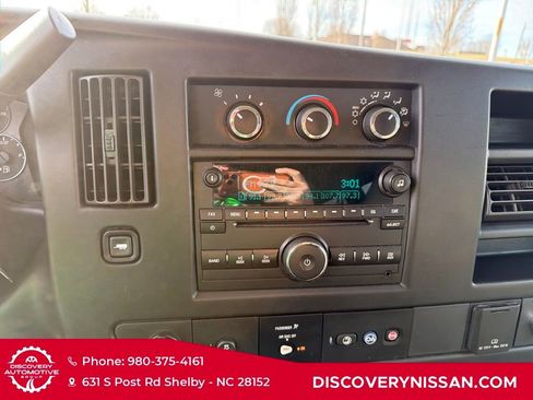 Used 2017 Chevrolet Express 3500 LT w/ LT Preferred Equipment Group image 16