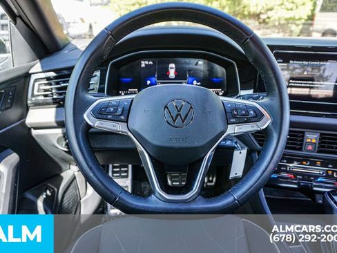 Used 2025 Volkswagen Jetta Sport FWD image 28