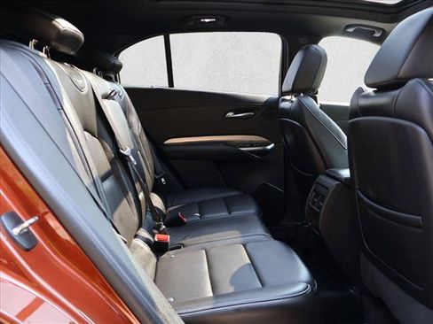 Used 2019 Cadillac XT4 Premium Luxury AWD/4WD image 23