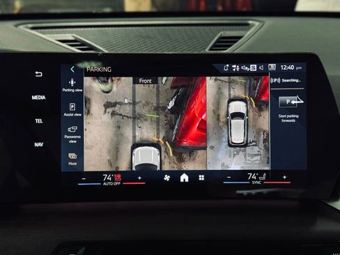 Used 2026 BMW X1 xDrive28i w/ Technology Package image 41