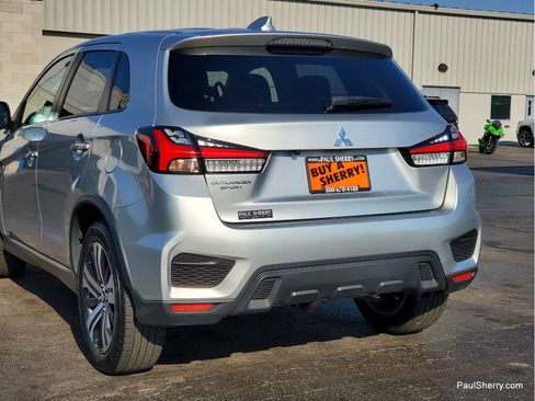 Used 2025 Mitsubishi Outlander Sport SE AWD/4WD image 10