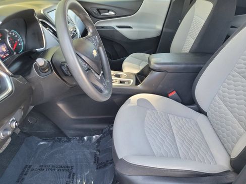 Used 2020 Chevrolet Equinox LT w/ LPO, Floor Liner Package AWD/4WD image 21