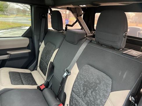 Used 2022 Ford Bronco Wildtrak image 23