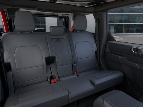 New 2026 Ford Bronco Outer Banks AWD/4WD image 13